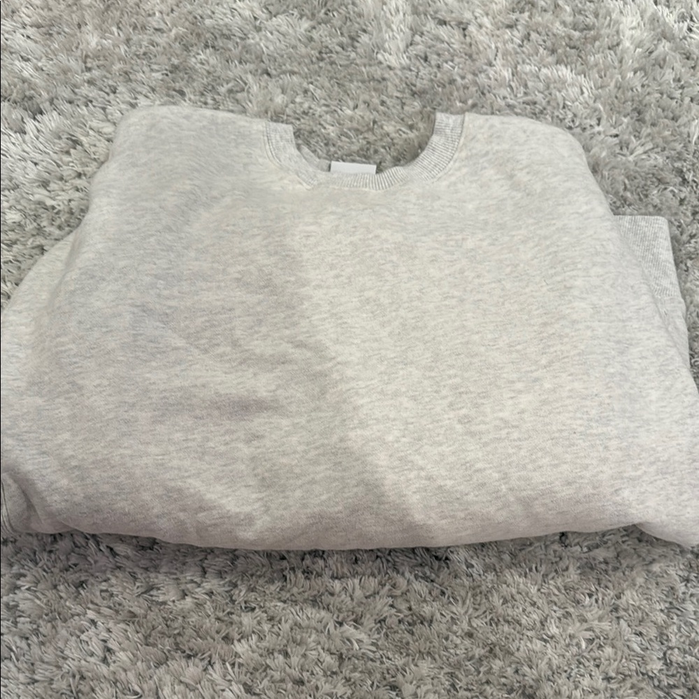 TNA Cozy Fleece Sweatshirt in Light Gray